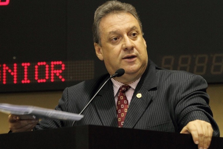 Botelho lamenta o falecimento do ex-deputado Romoaldo Júnior