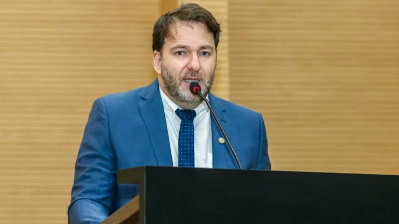 Deputado Alex Redano cobra sinalização na RO-257em Ariquemes